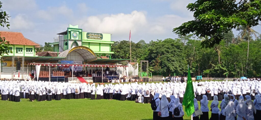 MA NU 01 Banyuputih Ikuti Upacara Hari Amal Bhakti ke-79 MA NU 01 Banyuputih Ikuti Upacara Hari Amal Bhakti ke-79