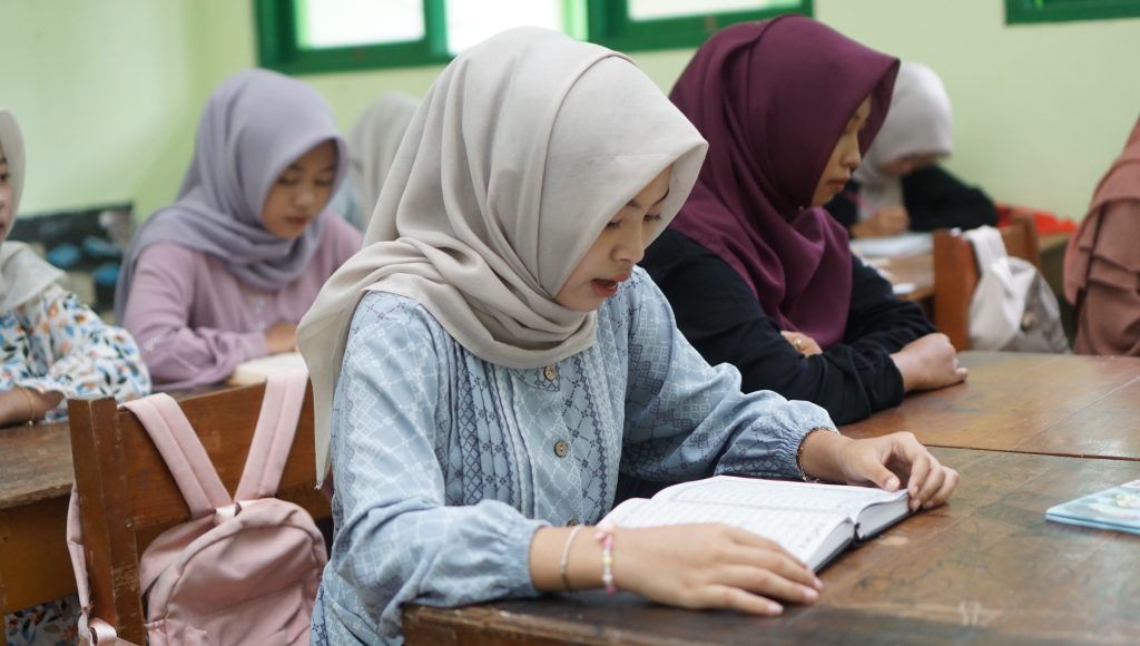 MA NU 01 Banyuputih Ikut Sukseskan Gerakan Khataman Al-Qur’an Kemenag RI MA NU 01 Banyuputih Ikut Sukseskan Gerakan Khataman Al-Qur’an Kemenag RI