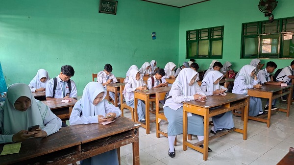 Murid MA NU 01 Banyuputih Jalani Hari Pertama ASAT Semester Genap 2025/2026