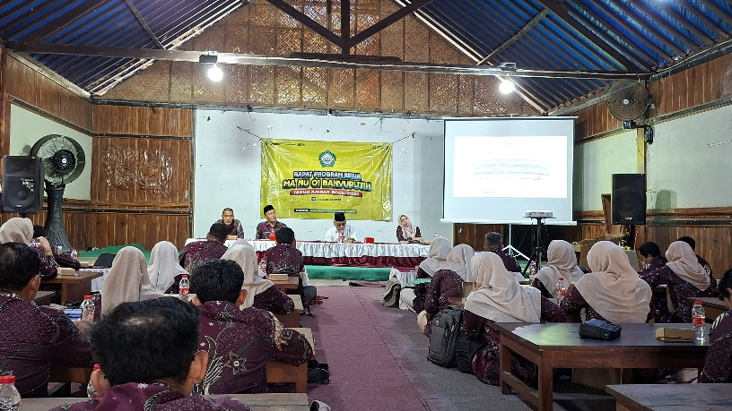 Tingkatkan Mutu Layanan Pendidikan, MA NU 01 Banyuputih Matangkan Program Kerja 2026/2027